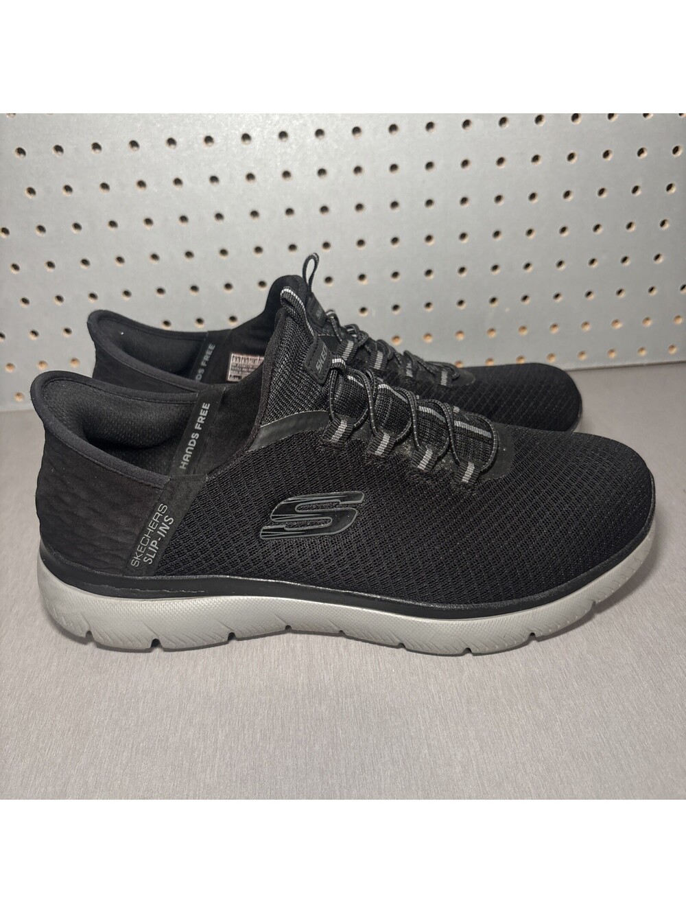 Skechers Summits High Range Slip Ins Mens Sz 9.5 Wide Shoes Black Gray Walking